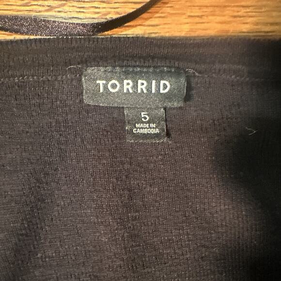 Torrid Womens Black Size 5 Button Down Cardigan Sweater 5X - Picture 3 of 5